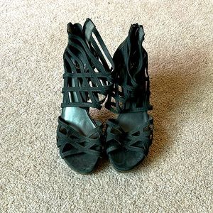 Stuart Wietzman Heels
